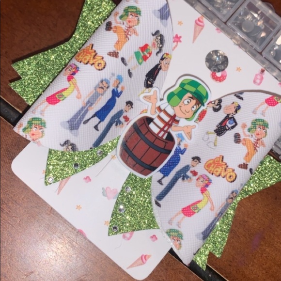 Bows - Picture 4 of 7